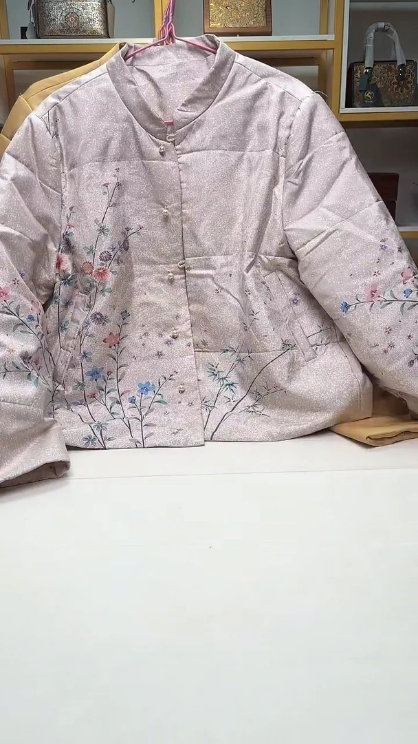 织绣黄****兔精选108。