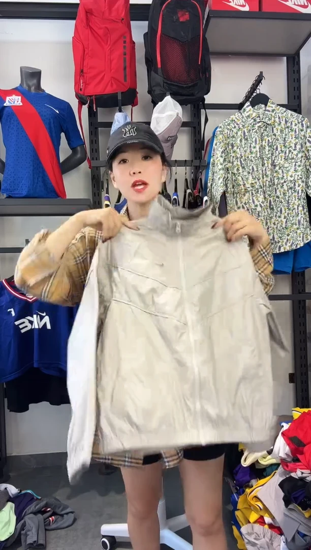 694编码 耐克卫衣服饰过款为准 尺码·M39.9