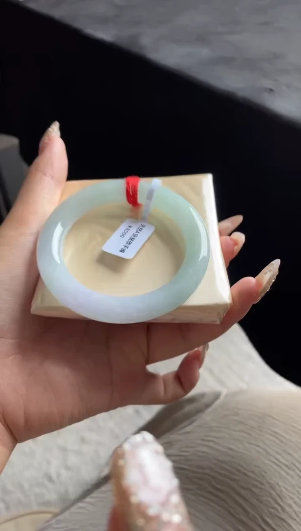 未镶嵌手镯翡翠三天鉴赏期