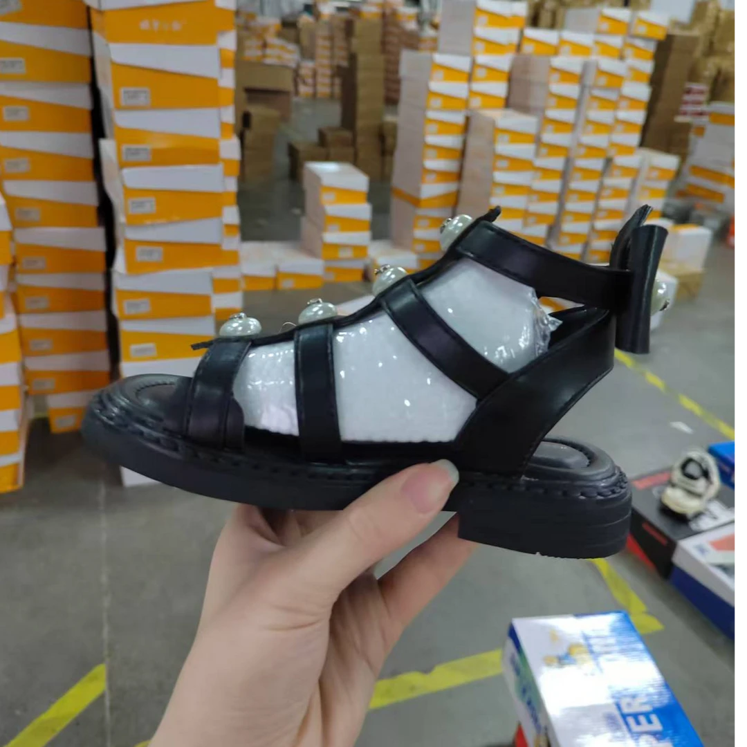 2488高端专享夏季舒适凉鞋黑色（老孙专场）