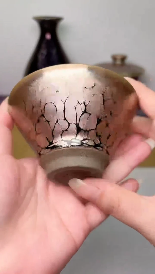 【闪购商品】茶盏春申阁福利1只，微瑕斗金