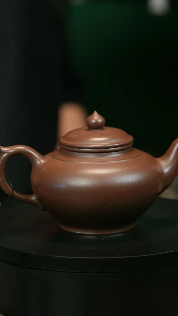 茶壶紫砂湾**缘H1744赵信军光素笑樱