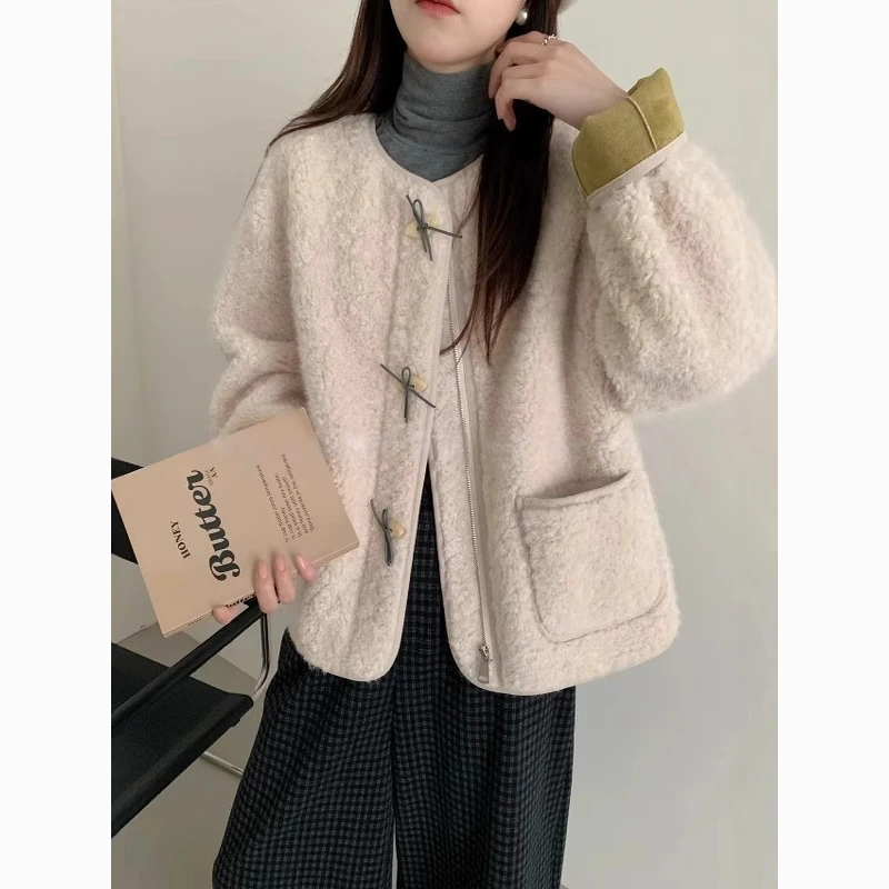 拉夏贝尔杏色百搭羊羔毛保暖外套女2025秋冬新款皮毛一体洋气上衣