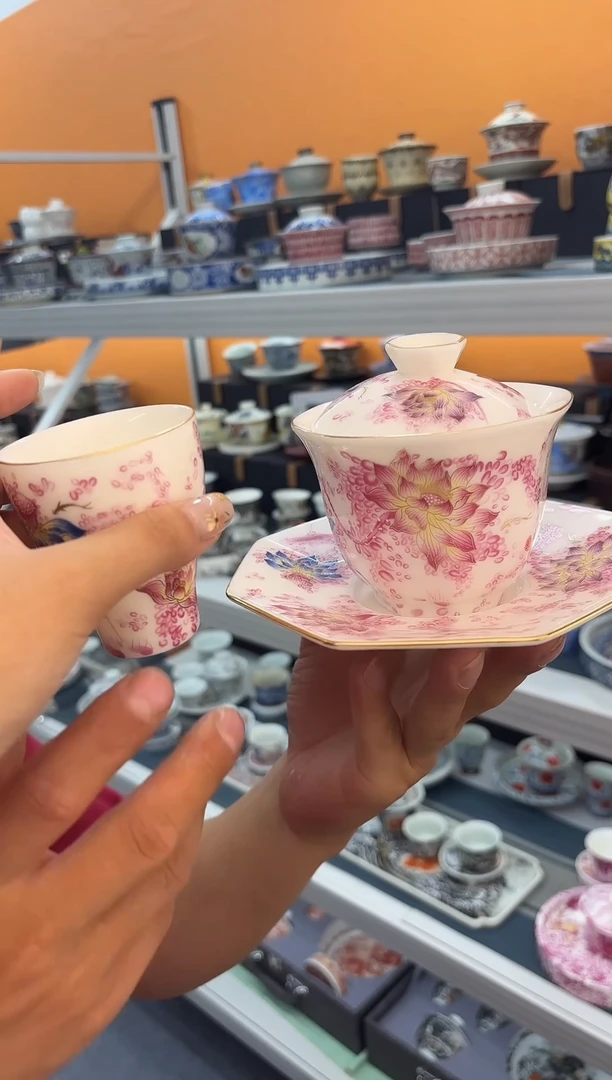 向未来努力发展奋斗