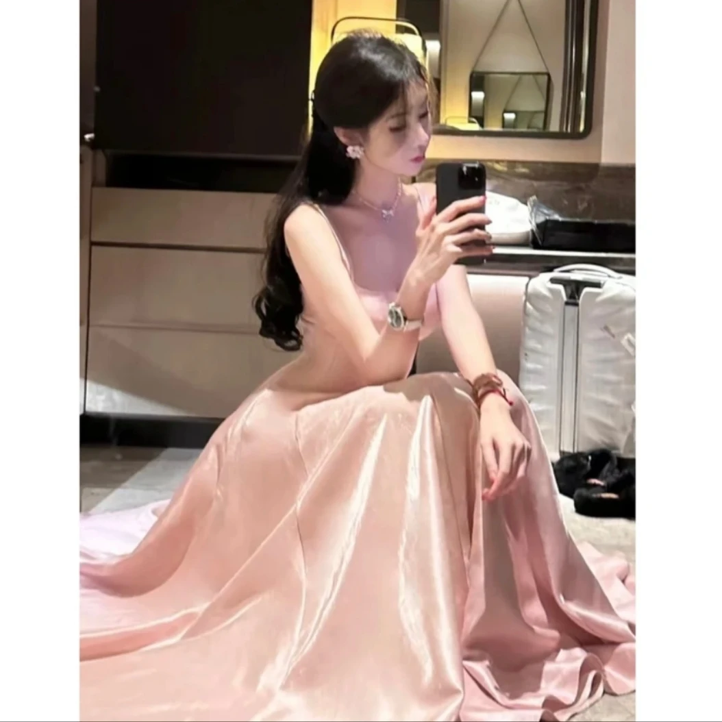 连衣裙女款爆款2024新款高端大气上档次绝美吊带公主礼服长裙