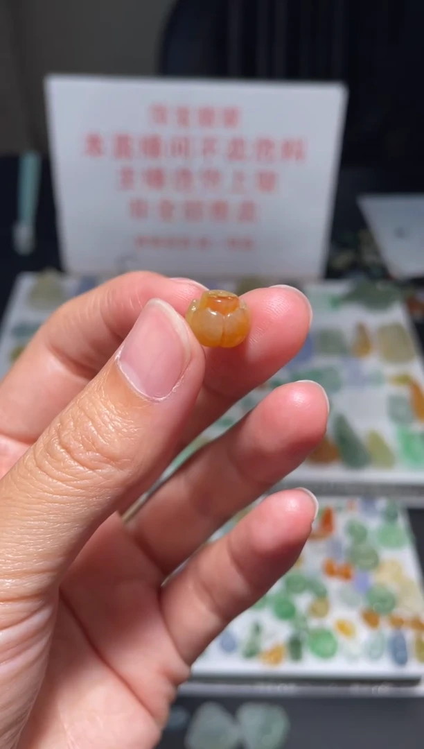 未镶嵌定制翡翠|毛货其它+0