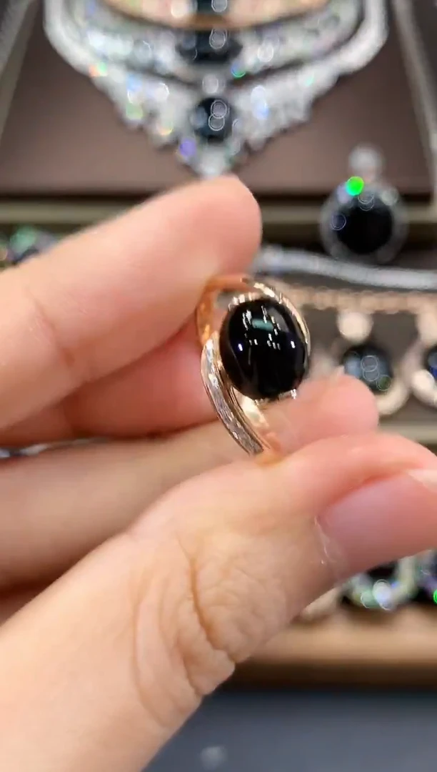 18K金镶嵌戒指翡翠C45