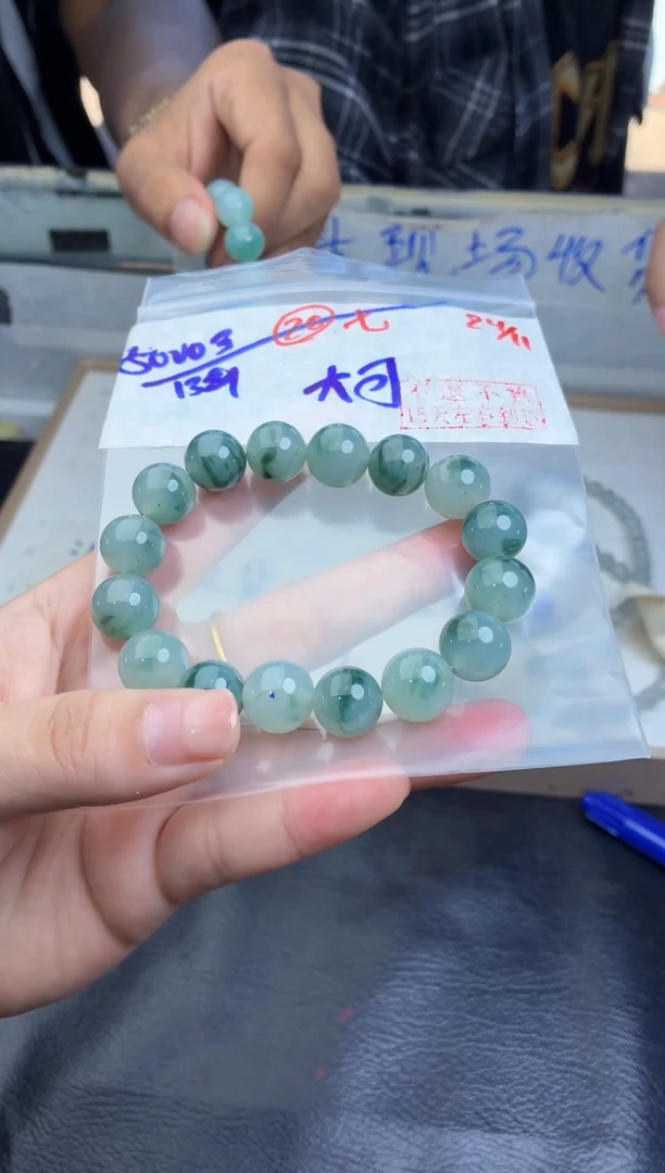 未镶嵌定制翡翠大*毛货需精细抛光多样性拍一发一+20
