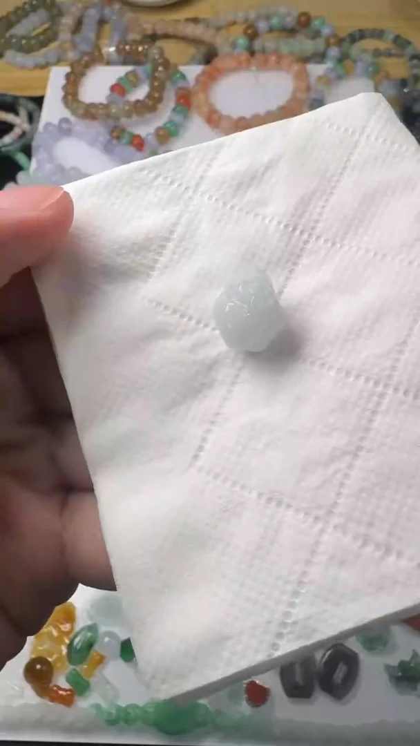 颈饰未镶嵌翡翠【闪购商品】 天然翡翠