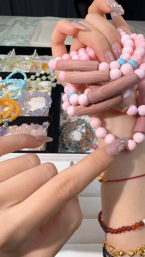 水晶手链未镶嵌O013粉贝木头半镯款