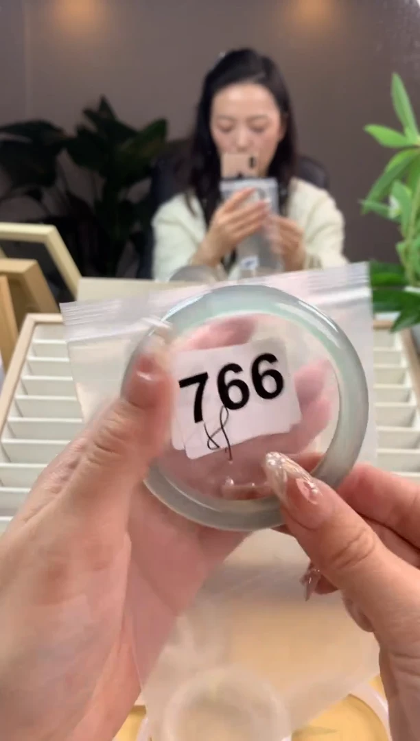 【闪购商品】玛瑙/玉髓手镯未镶嵌766