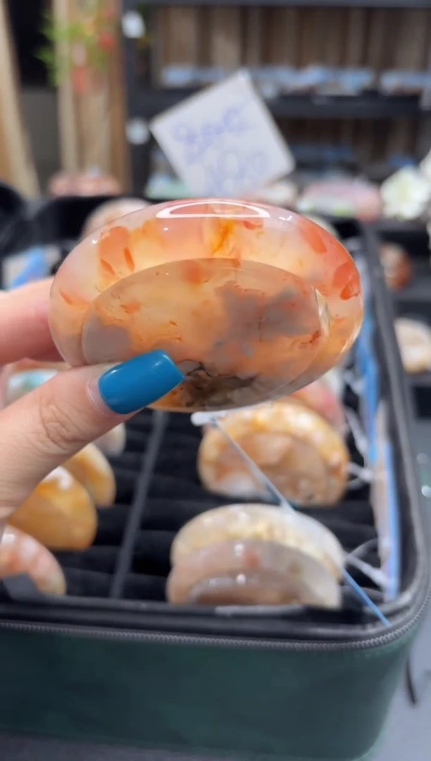 未镶嵌手镯石英质玉181(58圈赠送镯心)