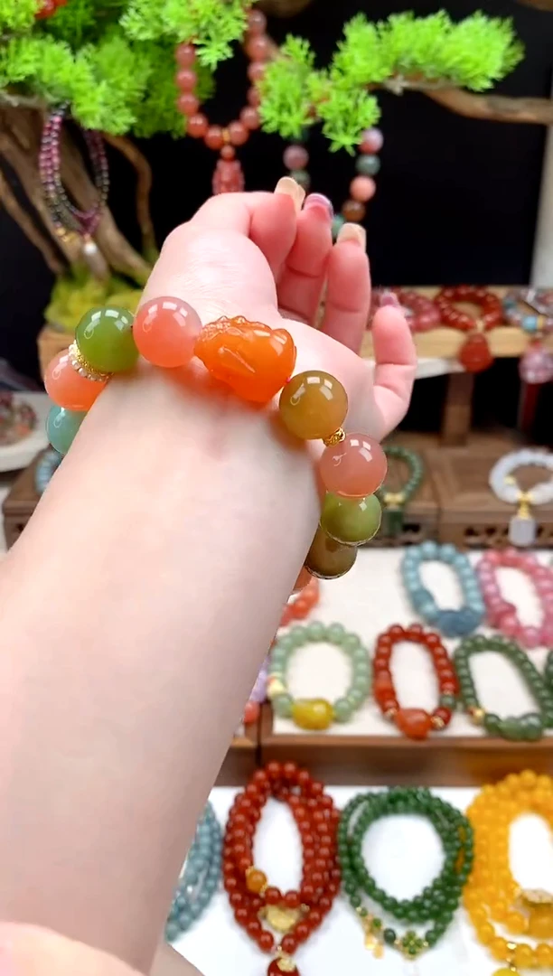 手饰玛瑙未镶嵌多宝