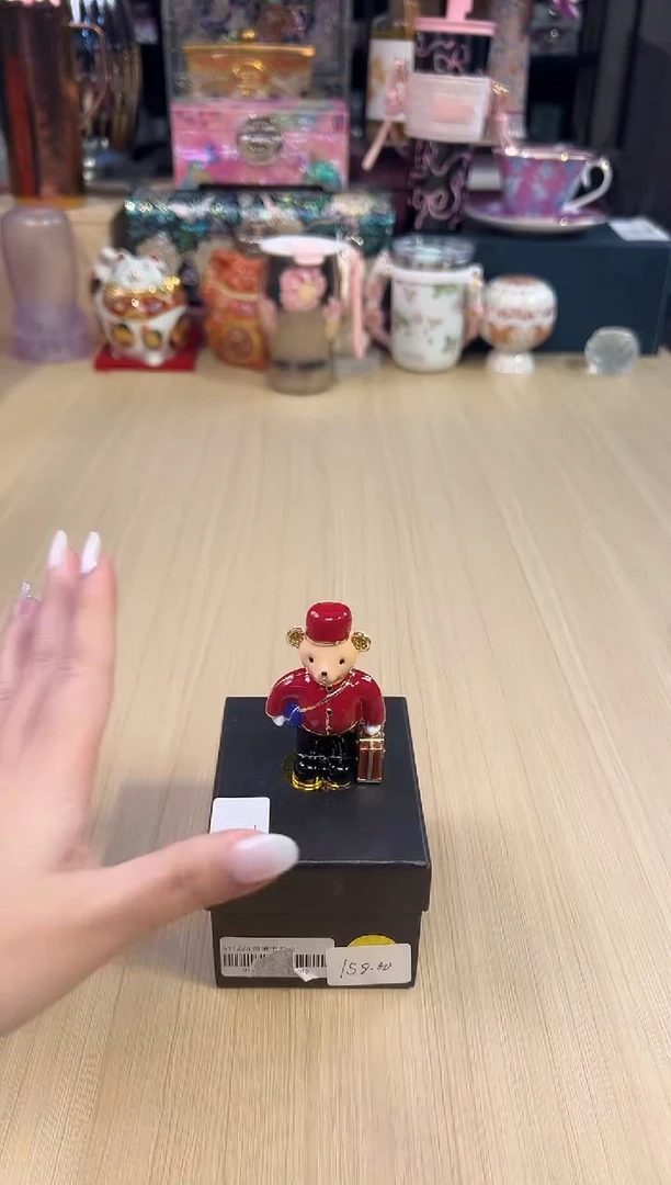21红色红博士