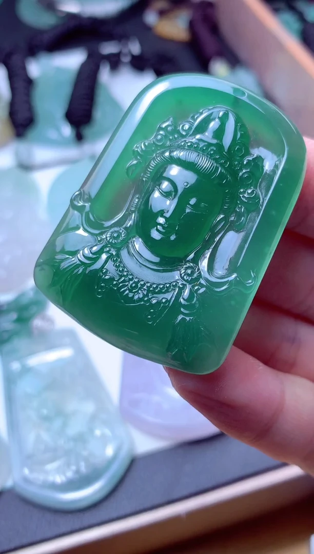颈饰未镶嵌翡翠天然A货翡翠