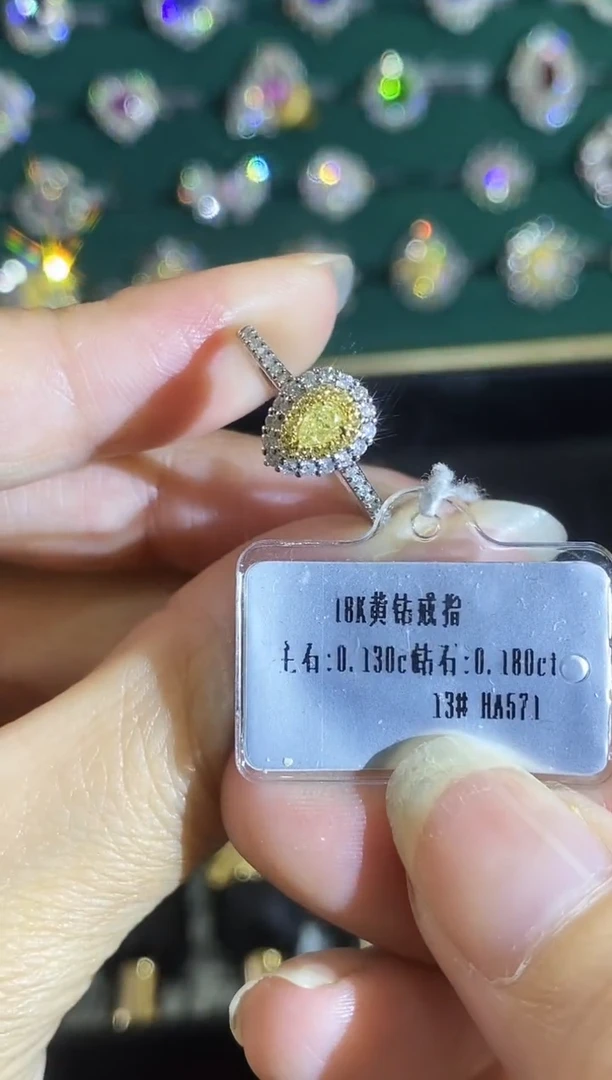 18K金镶嵌戒指钻石004