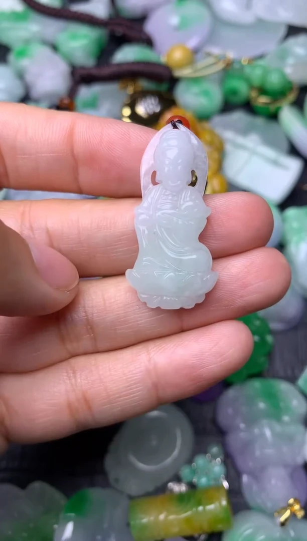 颈饰未镶嵌翡翠缅甸翡翠吊坠
