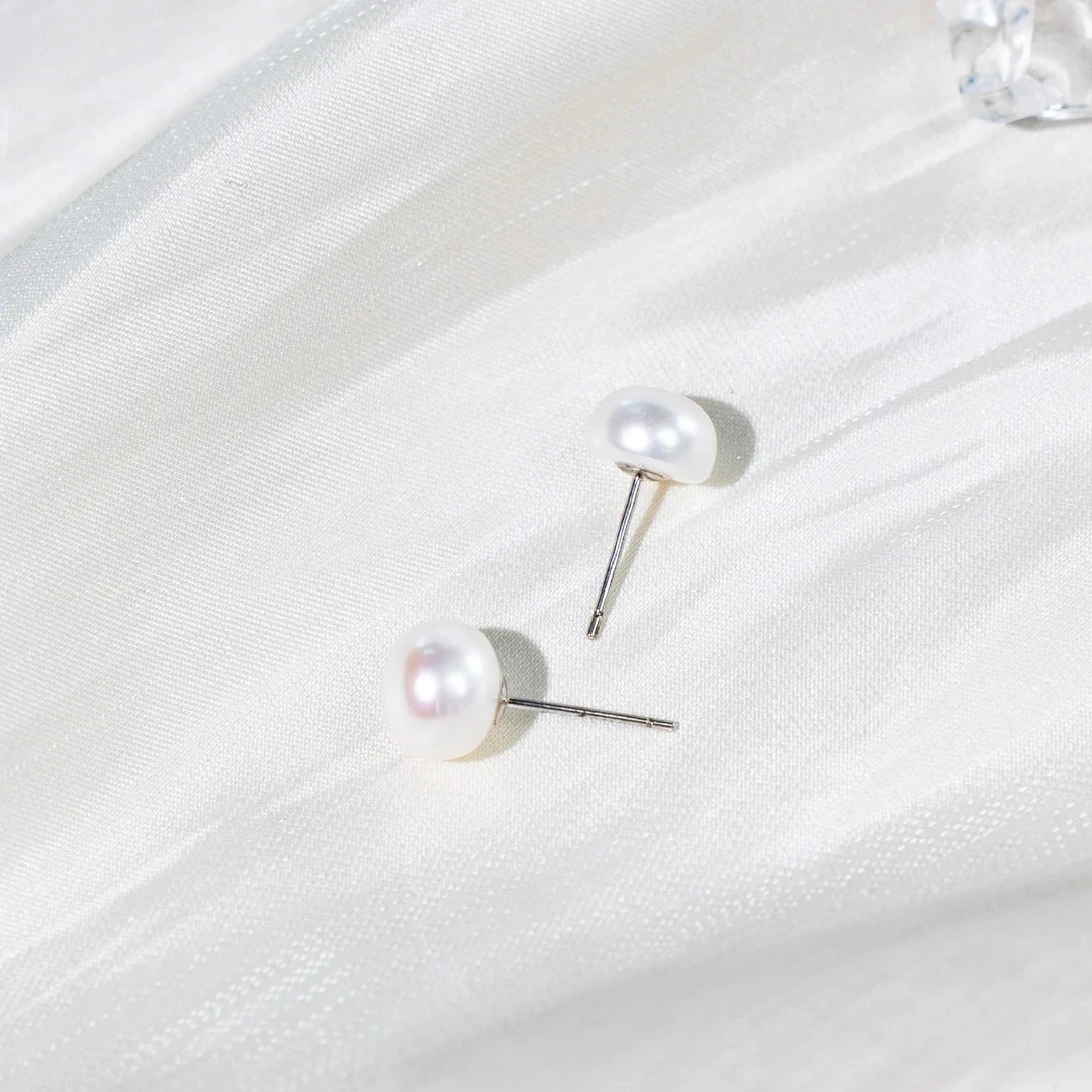 8-9mm淡水无核馒头型珍珠耳钉（非基地发货不带证）