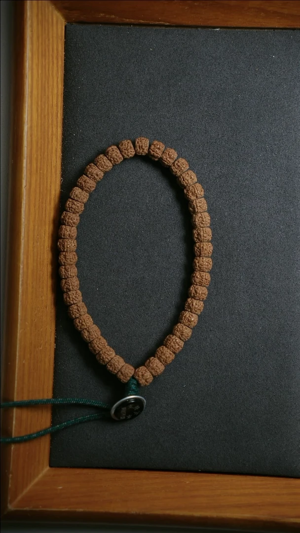 金刚菩提手串随机一个藏式小金刚 8左右尺寸 1