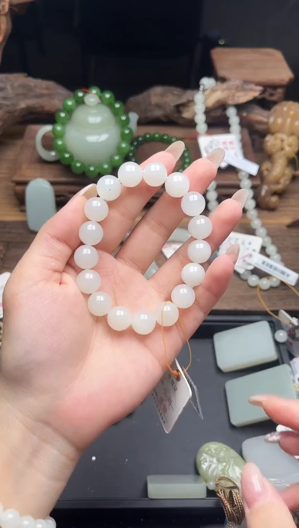 未镶嵌手串和田玉卡12新疆黑山 圆珠9010926