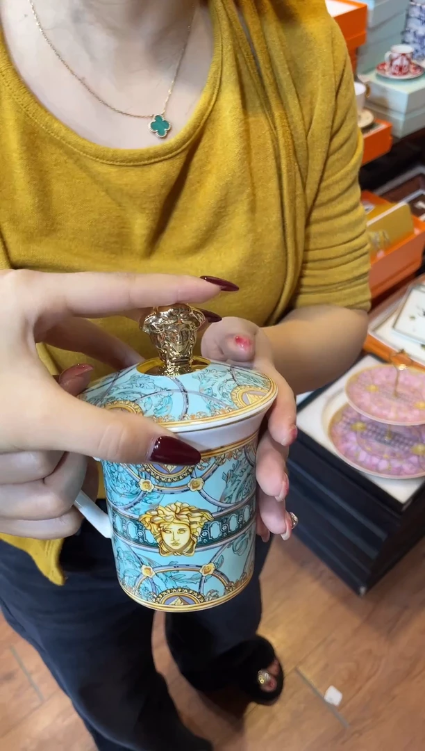 杯鸿辉家品牌瓷器，京东包邮！