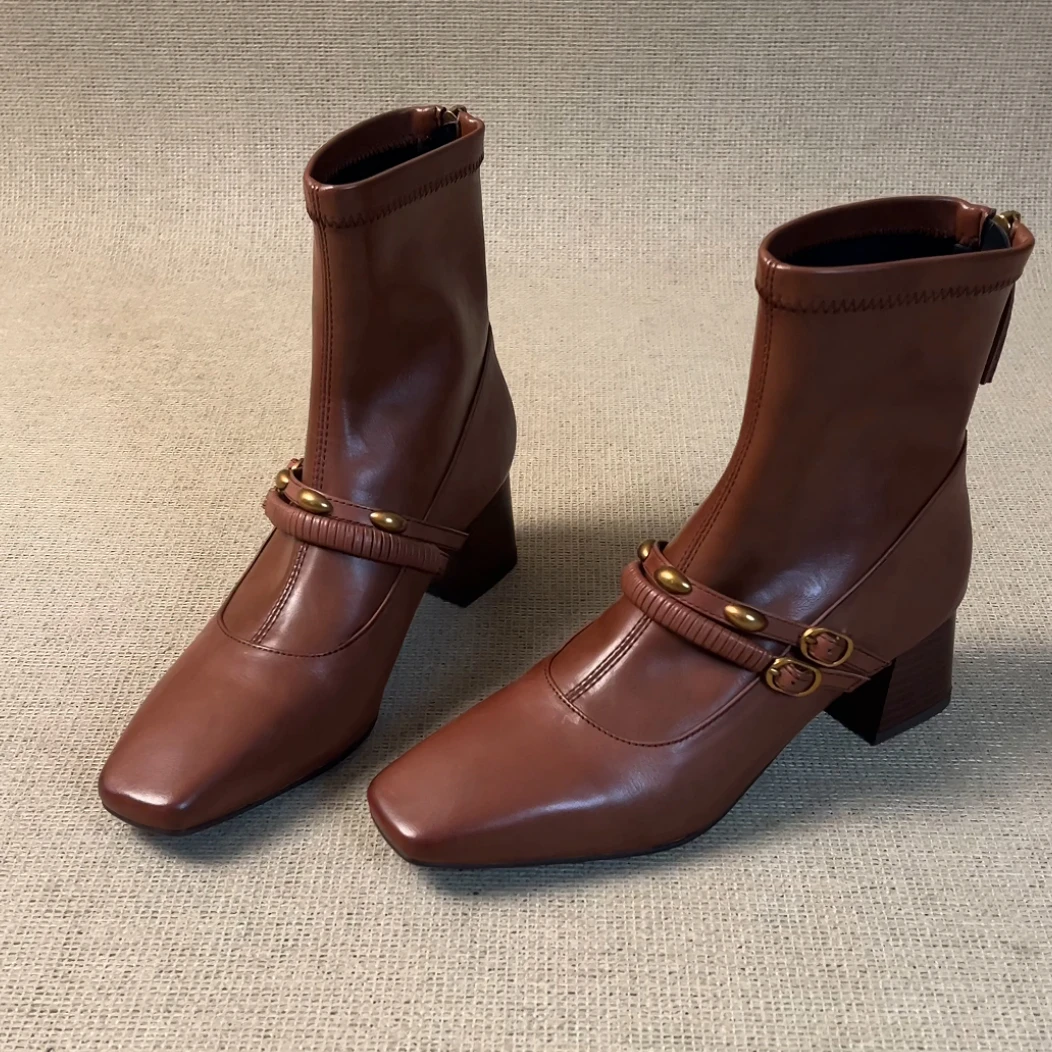 RubyL/5cm小个子气质通勤百搭金属扣后拉链带方头粗跟瘦瘦靴女款