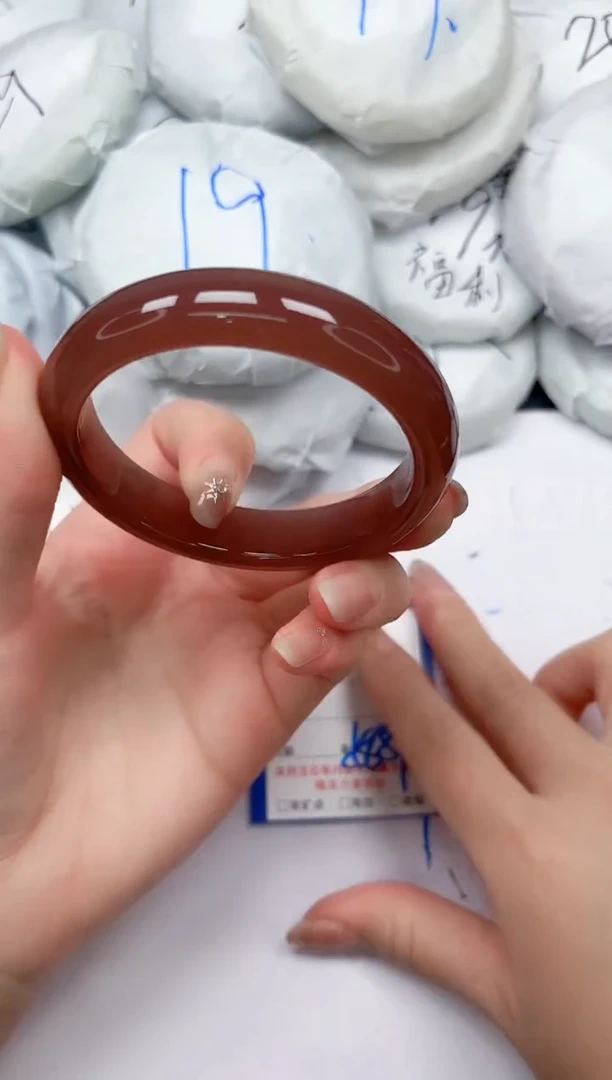 未镶嵌手镯石英质玉a27/5859