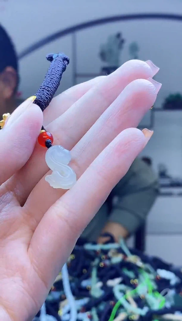 颈饰未镶嵌和田玉多样性发拍一发一