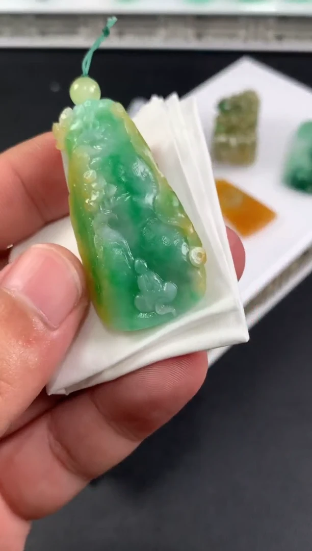 未镶嵌定制翡翠始*翡翠