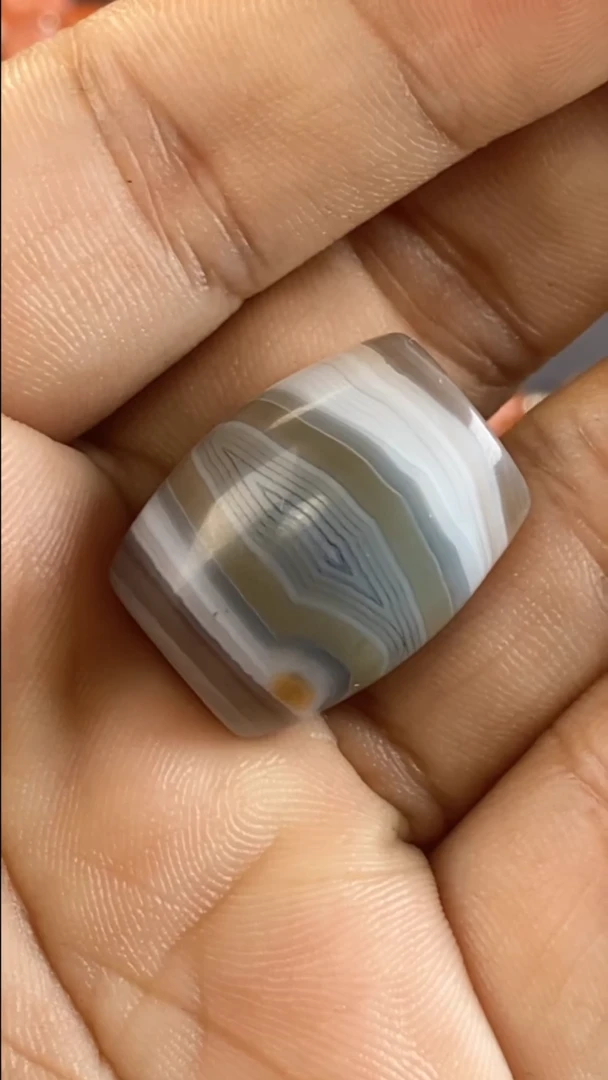 未镶嵌玛瑙/玉髓珠宝奇石1