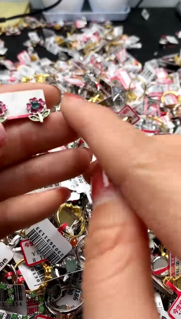 【闪购商品】翡翠戒指银S925镶嵌44444444     3