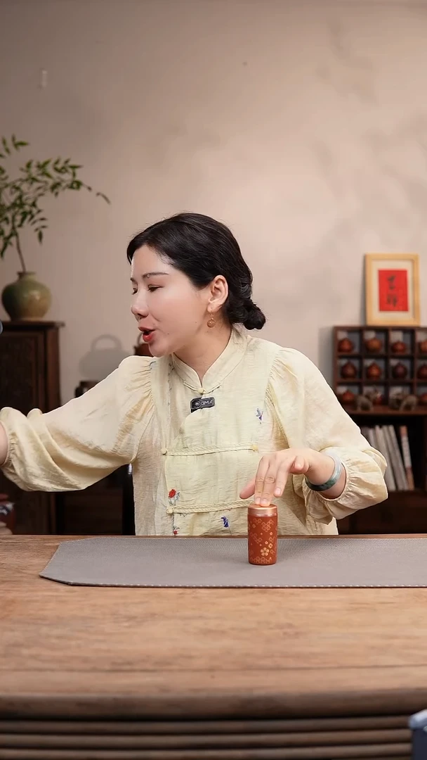 紫砂茶宠密封小茶叶罐