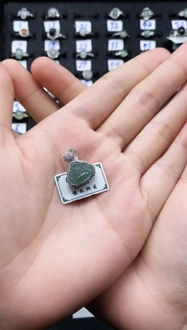 翡翠戒指银S925镶嵌天然翡翠