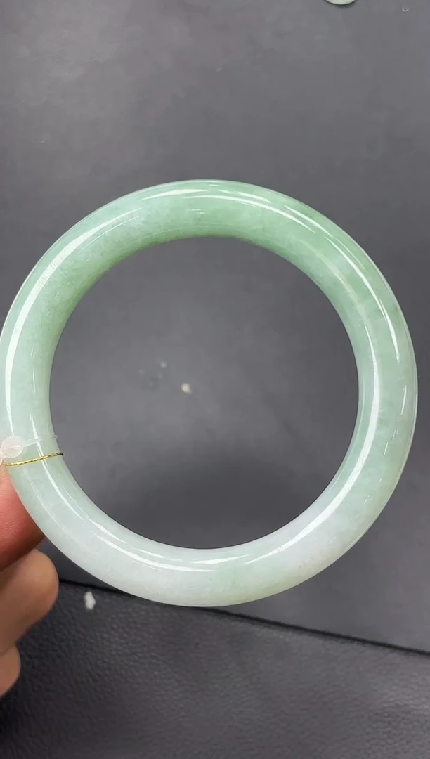 未镶嵌手镯翡翠56#翡翠手镯
