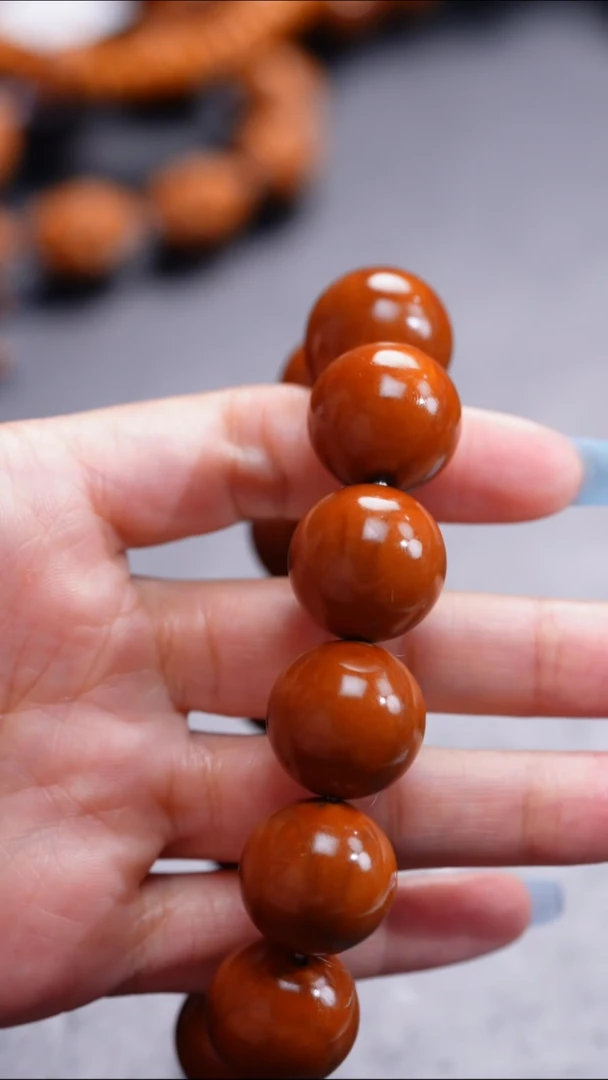 【闪购商品】橄榄核吊坠橄榄核