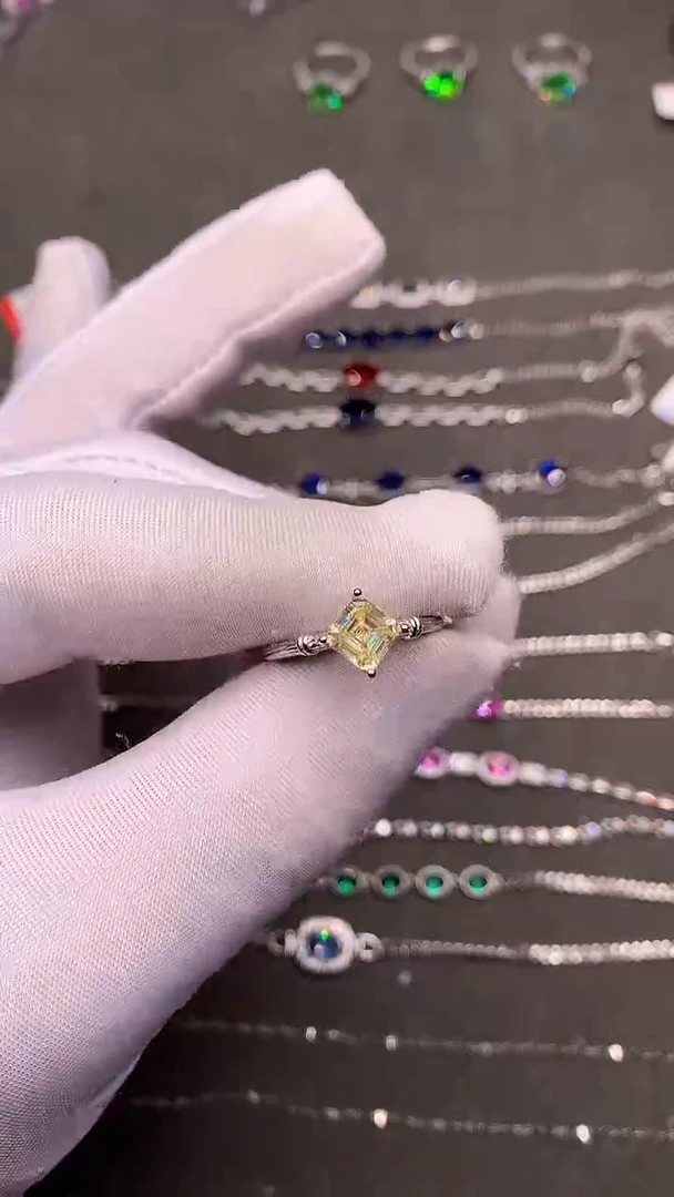 【闪购商品】碧玺戒指银S925镶嵌......