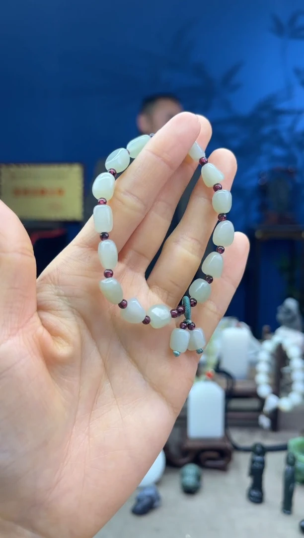 【闪购商品】和田玉颈饰未镶嵌1