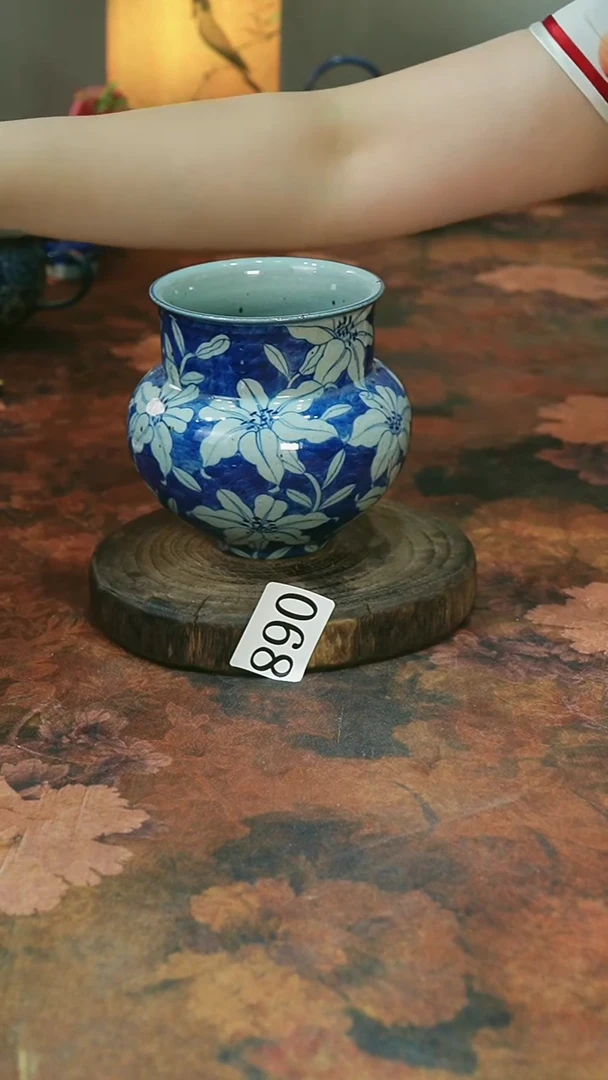 茶碗...........068w微瑕