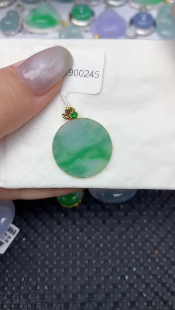 颈饰18K金镶嵌翡翠天然缅甸翡翠a货百元以上9元证书费自理