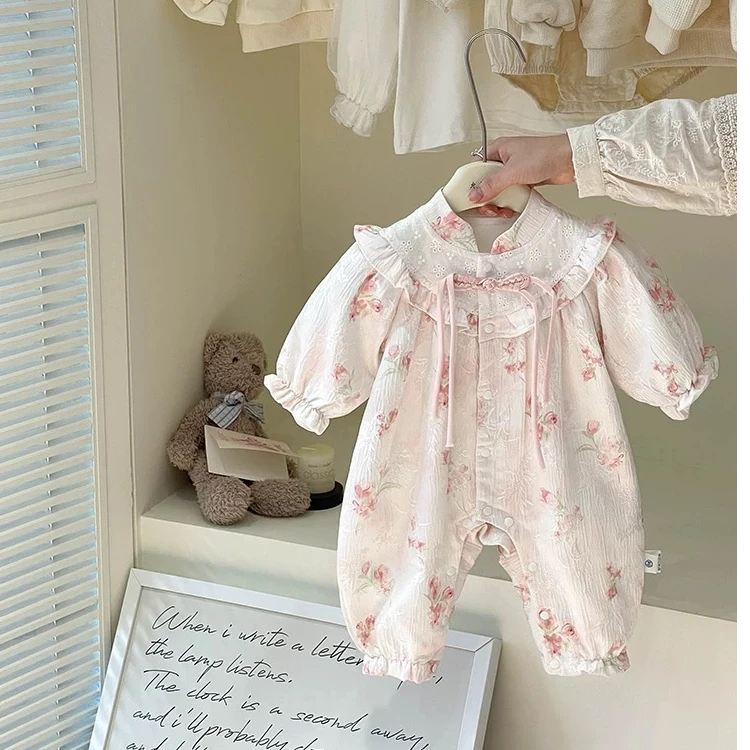 桃之夭夭女宝宝春秋连体衣甜哈衣满月外出服爬爬服婴幼儿周岁百天