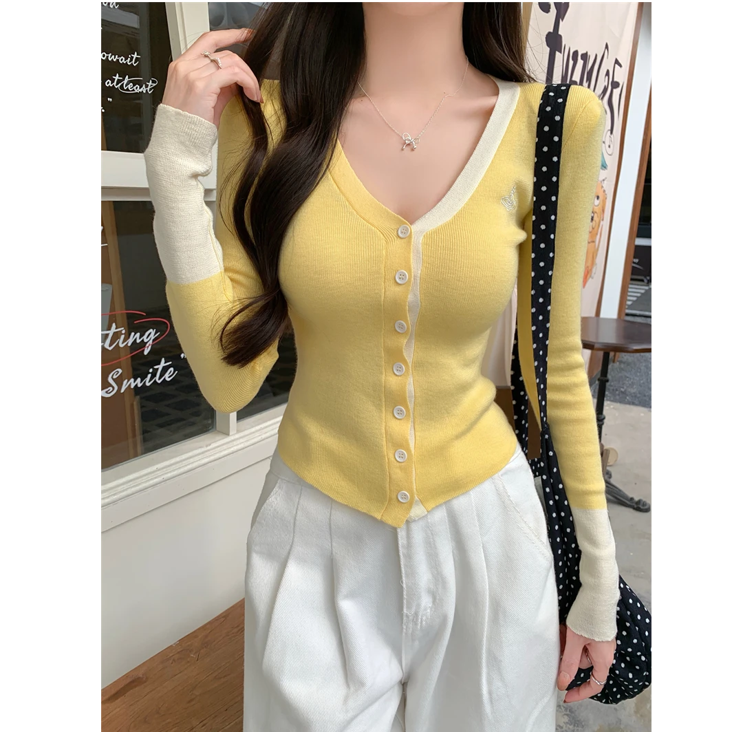 多巴胺撞色修身V领长袖针织开衫女春季新款设计感收腰显瘦女上衣