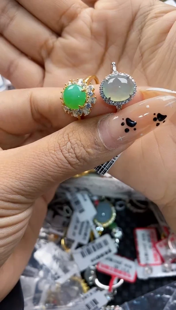 翡翠戒指银S925镶嵌9999     3