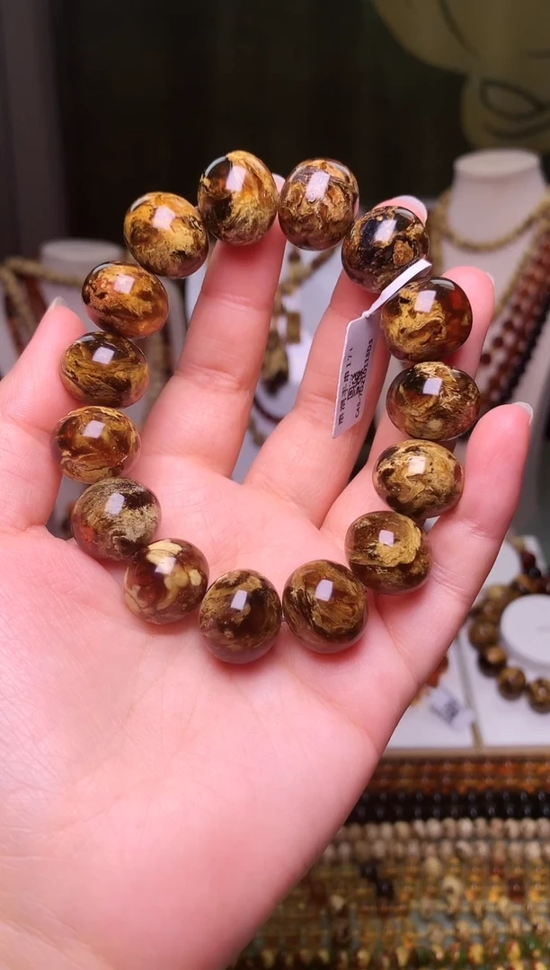 【闪购商品】琥珀裸石未镶嵌抚顺琥珀老料干白花单圈17+