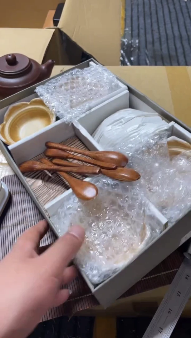拼*博精品瓷一物一拍定闪