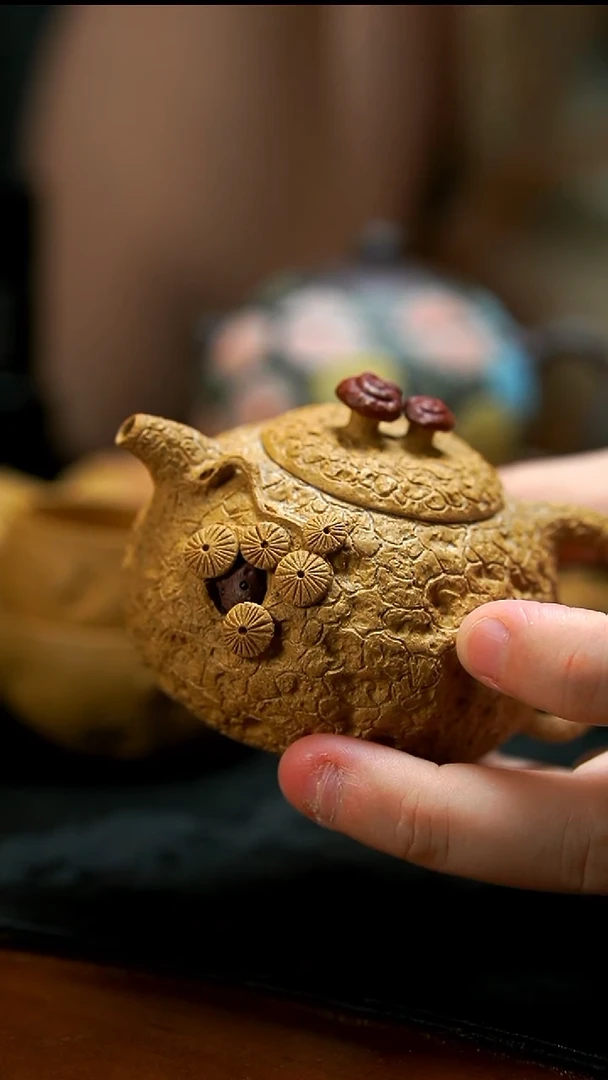 茶壶紫砂a***r灵芝松鼠供春壶