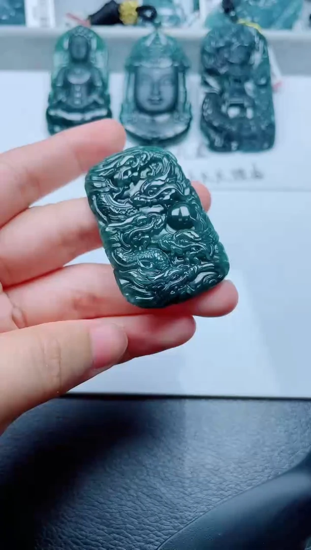 颈饰未镶嵌翡翠多样性发货随机发货-绿九龙牌