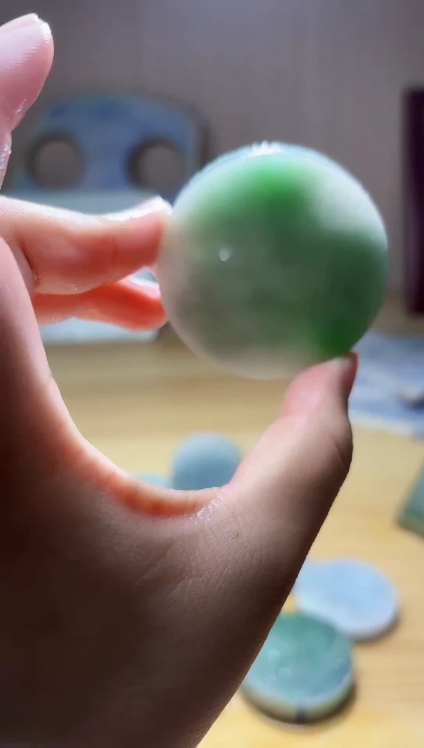 翡翠未镶嵌颈饰翡翠A货 姜谭496