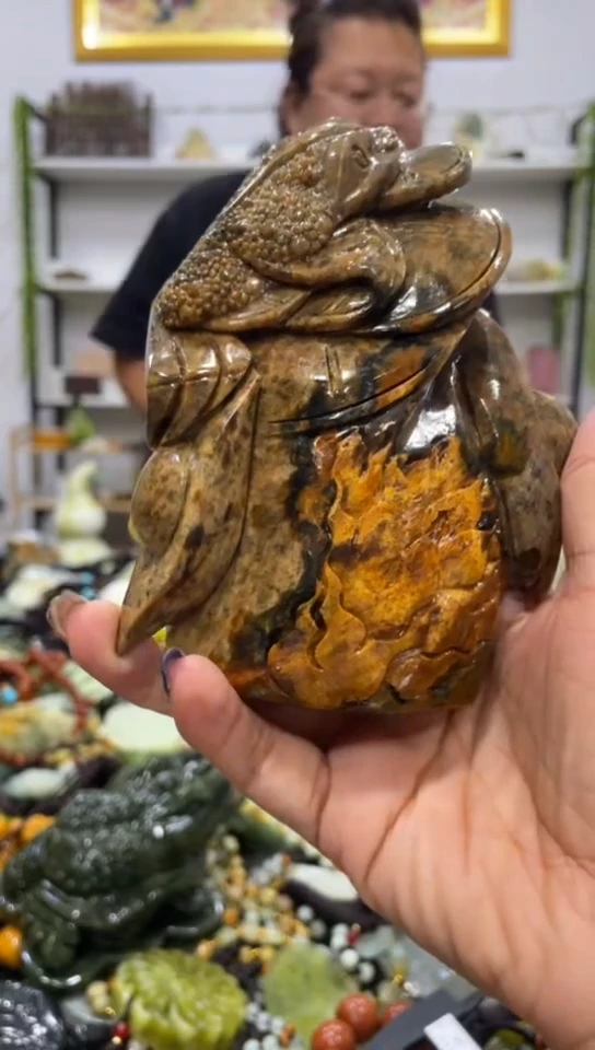 未镶嵌岫玉摆件