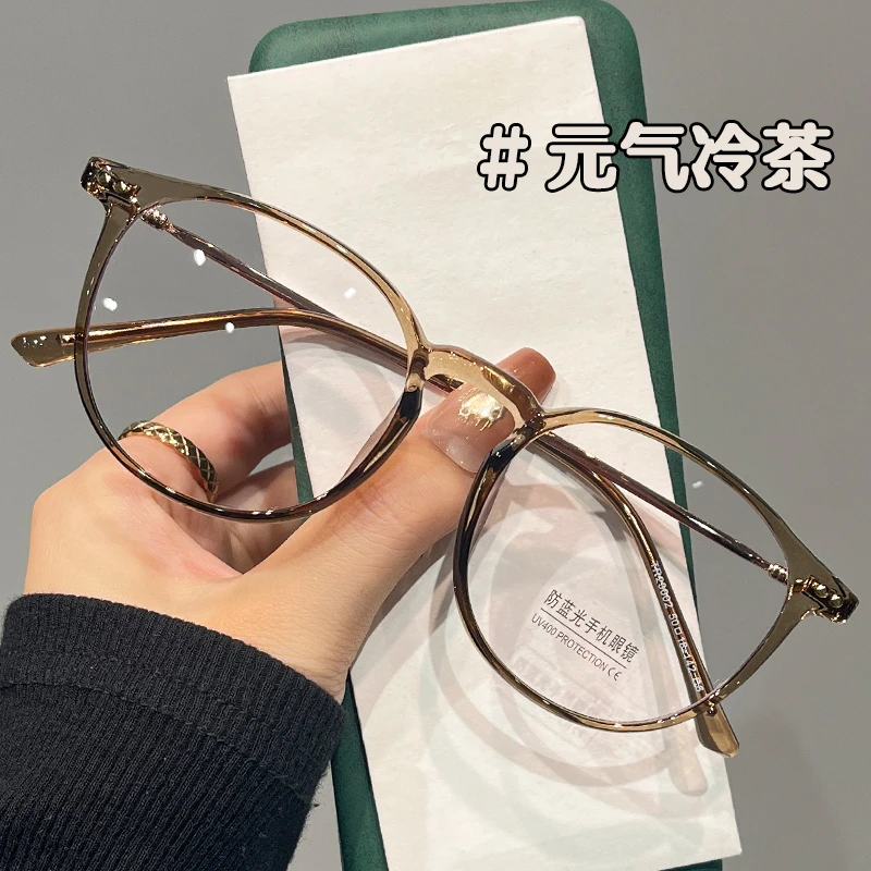 超轻冷茶色圆框女款中老年人老花眼镜复古显瘦显白防蓝光老花眼镜