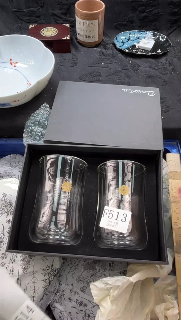 瓷片?***?       F513*